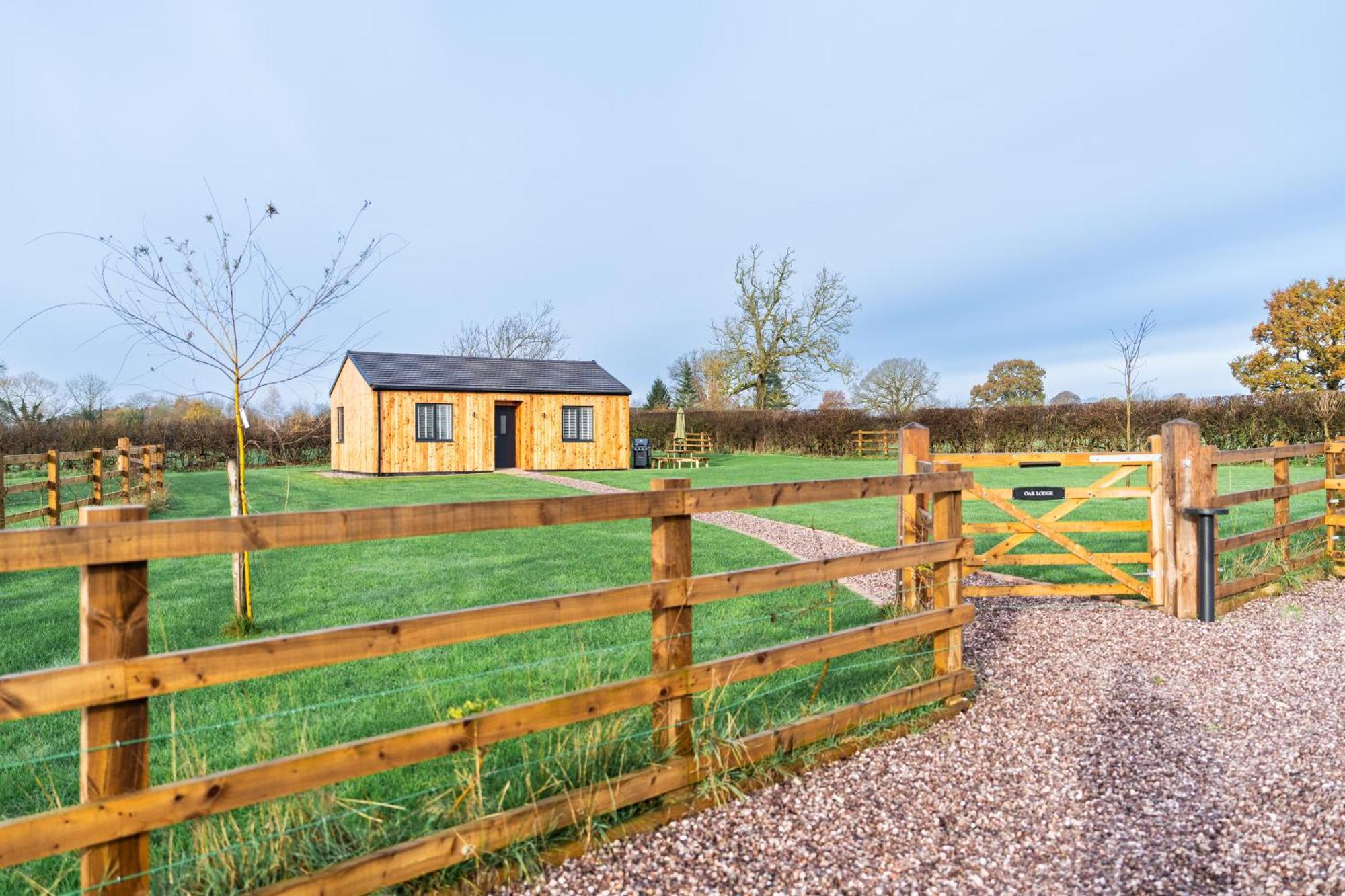 Oak Lodge Ashbourne  Exterior foto